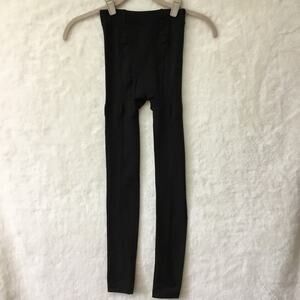 Black Stretchable Contour Leggings